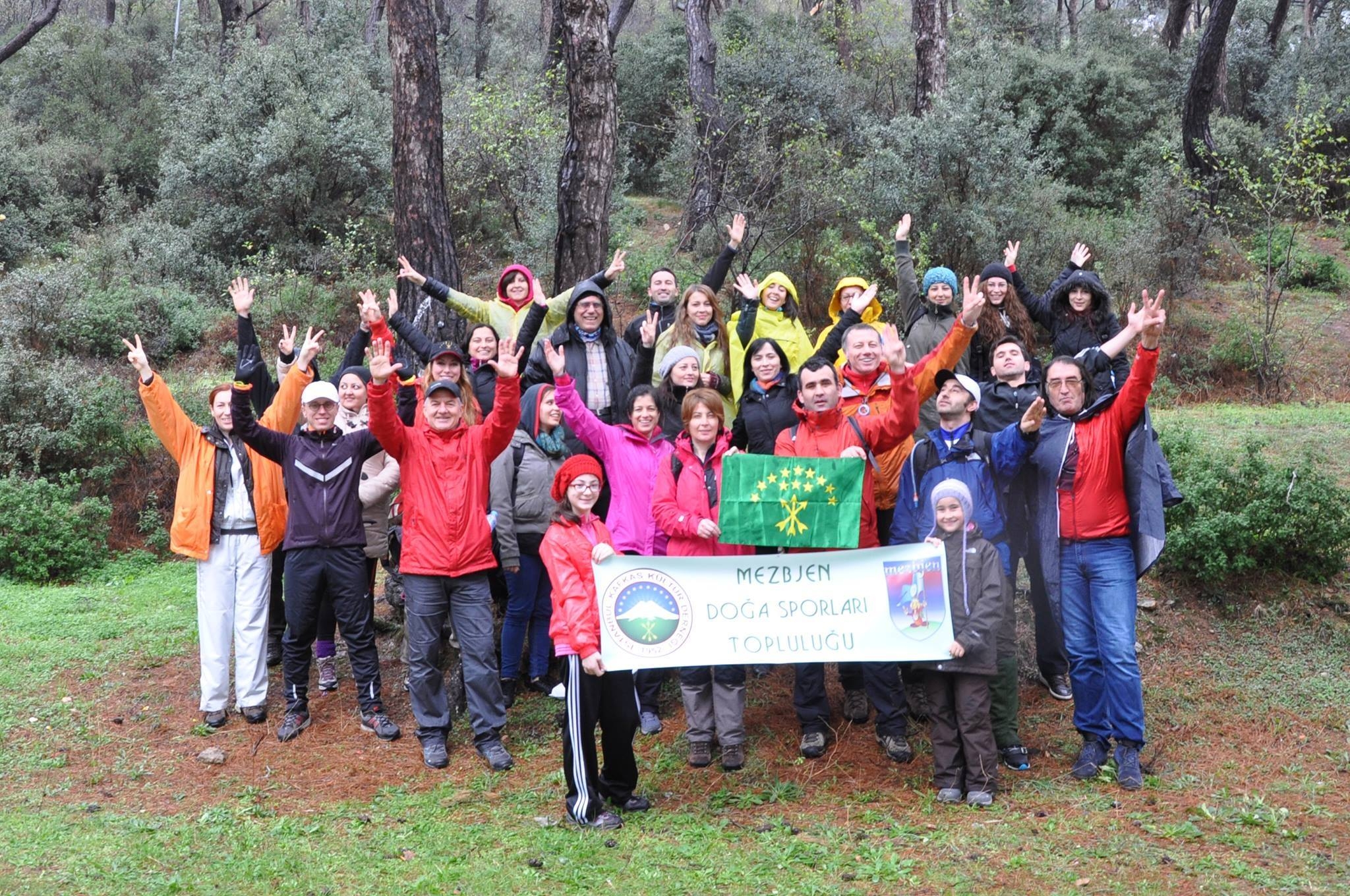 MEZBJEN DOĞA SPORLARI TOPLULUĞU HEYBELİ ADA’DAYDI